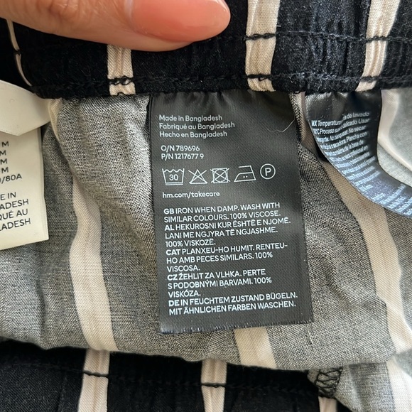 H&M Striped Pull On Pants - Picture 7 of 7